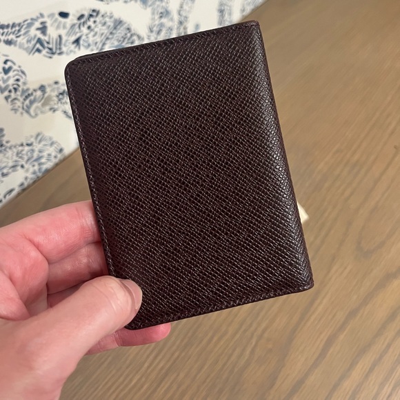 Louis Vuitton Burgundy Taiga Leather Wallet - Picture 4 of 8